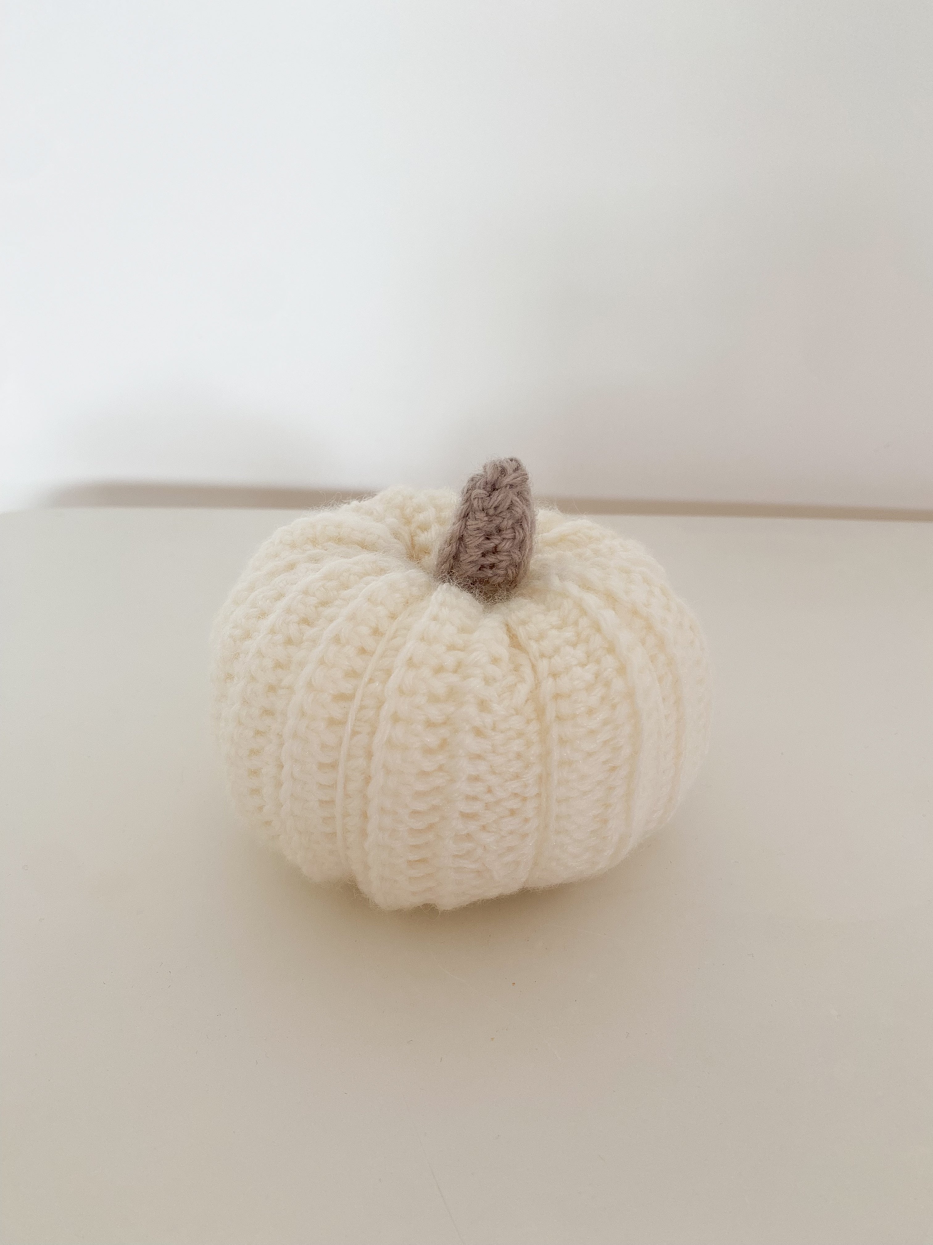 Zucchetta in lana panna(grande)