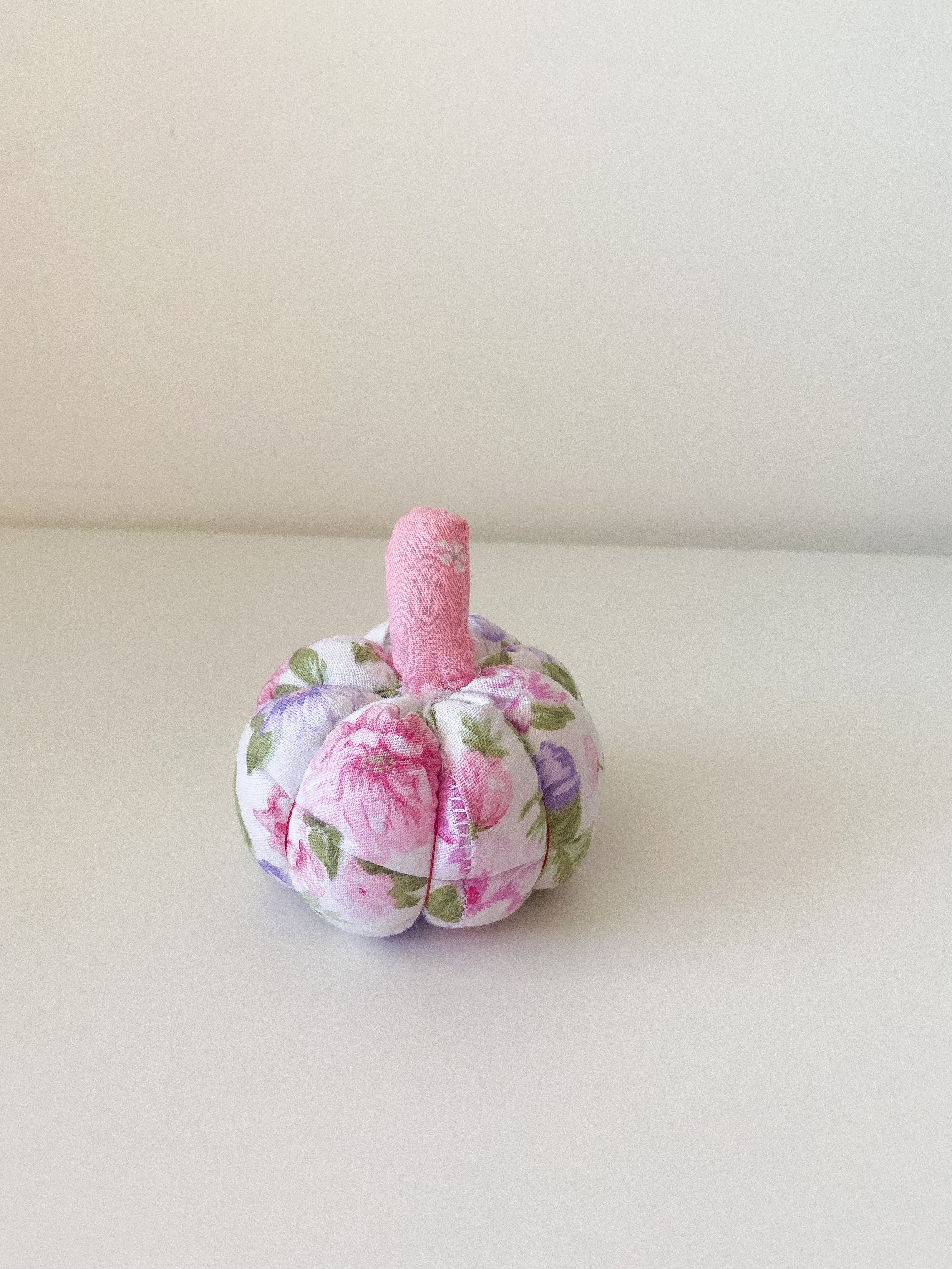 Zucchetta Bianca fiori Lilla